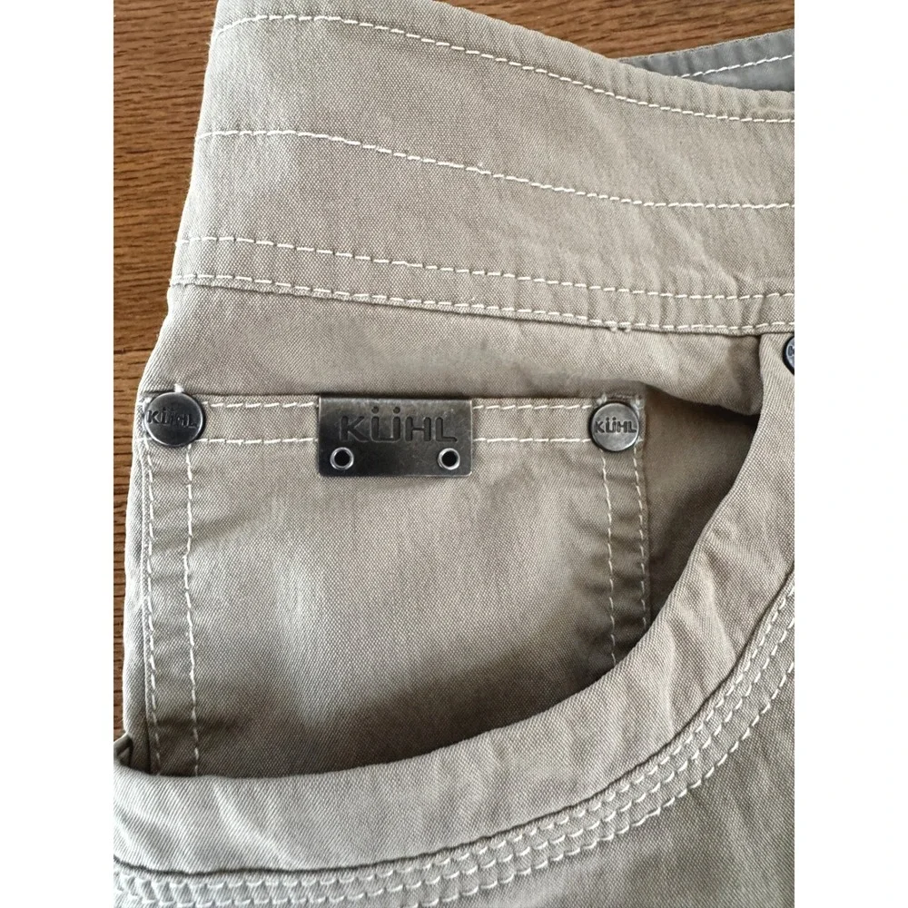 KÜHL Men's 34x30 Khaki Cargo Hiking Pants Vented Knee Crotch Hiking Tactical